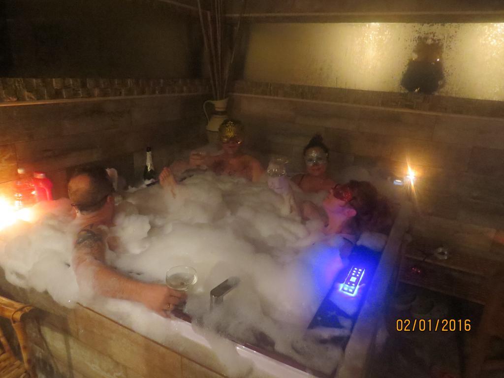 Cudodomek Spa W Mrozach Wielkich Kolo Elku Eksteriør billede